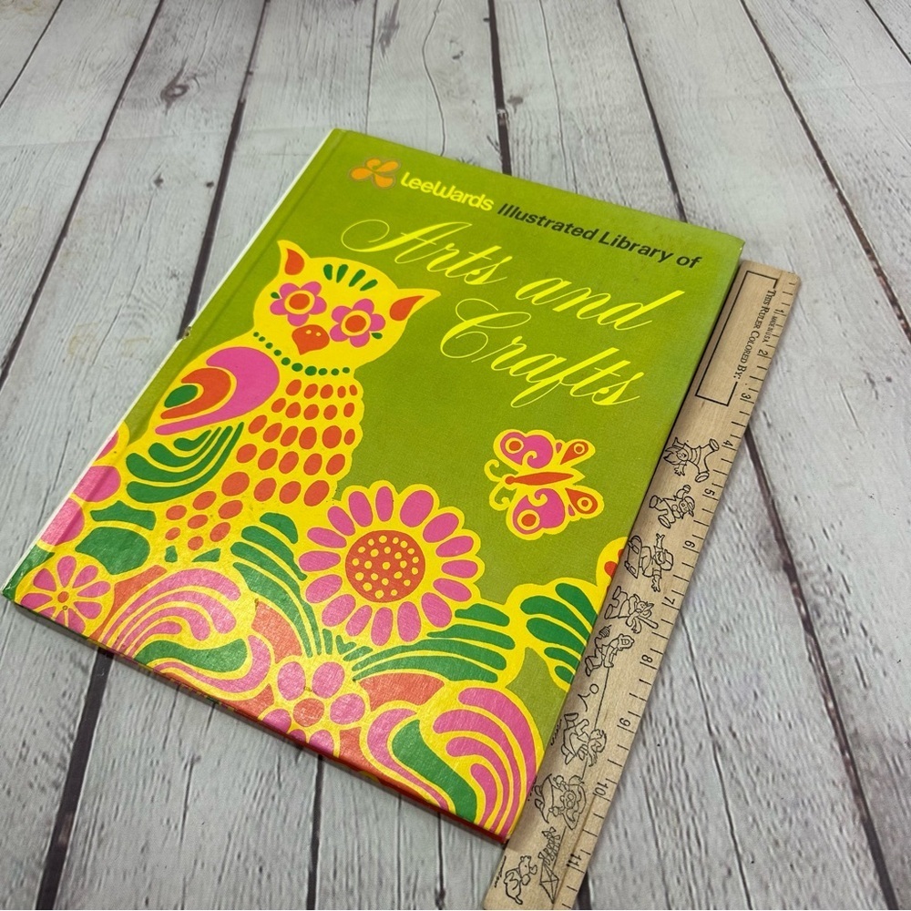 vintage retro 1974 LeeWards Illustrated Library of Arts and Crafts Book vol 4 - Picture 2 of 8